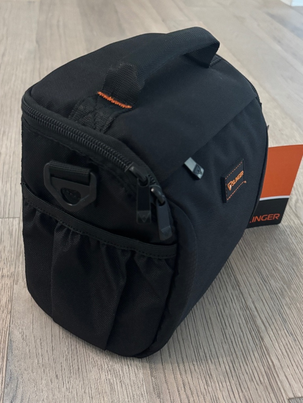 Slinger Alpine 140 Shoulder Camera Bag - Picture 6 of 12